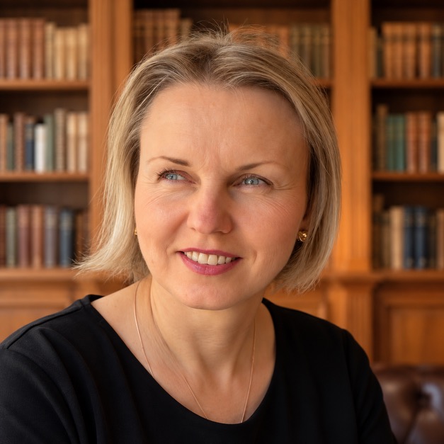 Анна Бирюкова — gestora administrativa